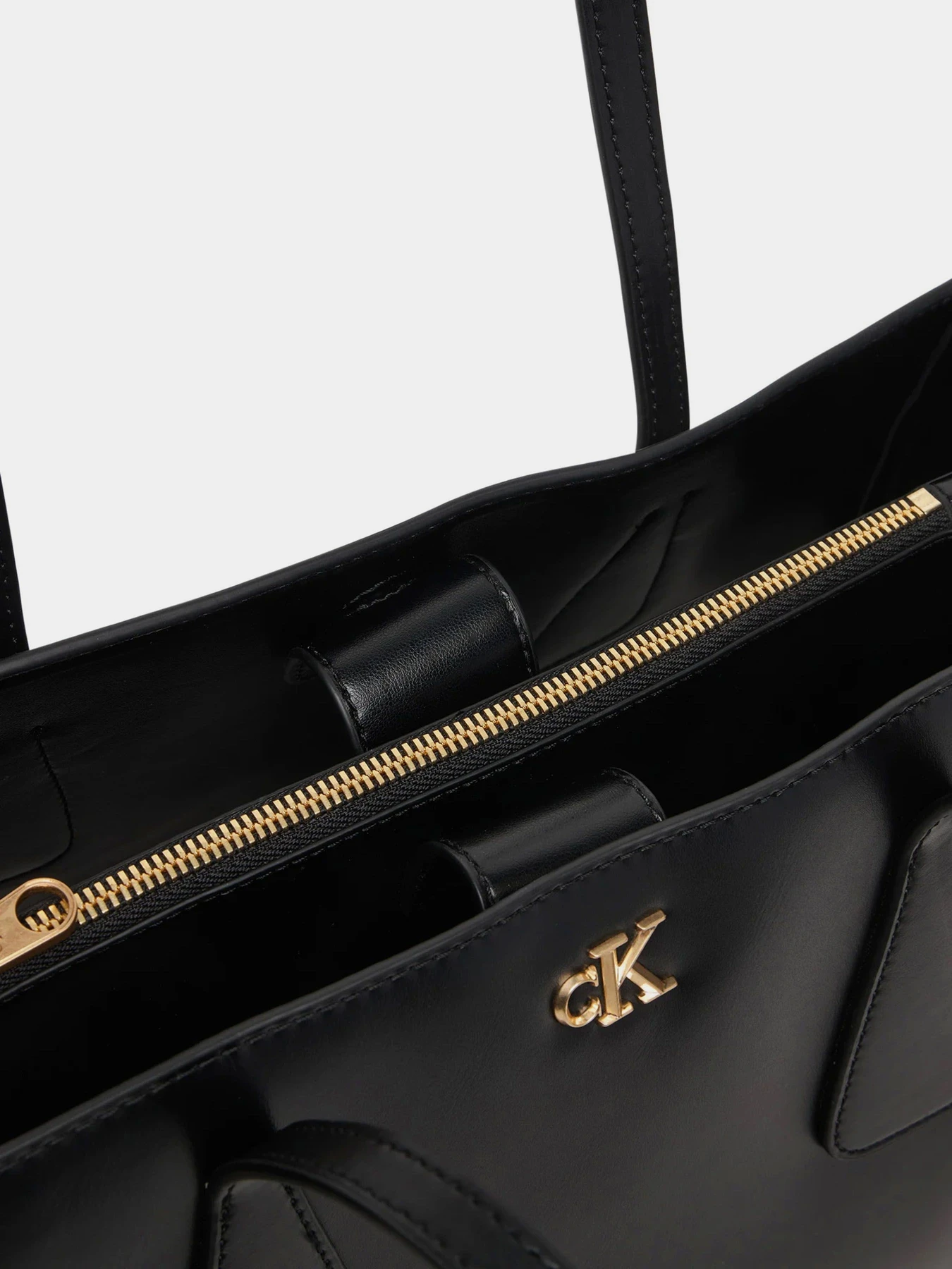 Сумки Calvin Klein CK MEDIUM WORK TOTE модель LV04F3442G-YIH Сумки Calvin Klein CK MEDIUM WORK TOTE модель LV04F3442G-YIH Фото