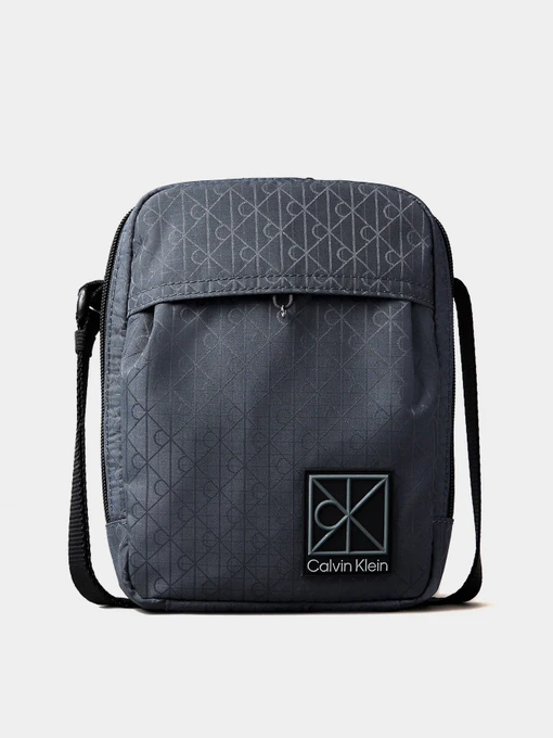 Сумки Calvin Klein UTILITY EMBLEM REPORTER модель LV04D3303G-CKP Фото
