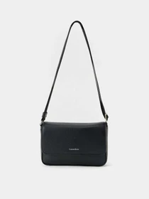 Сумки Calvin Klein RAISED SMALL FLAP MESSENGER модель LV04D3327G-UB1 Фото