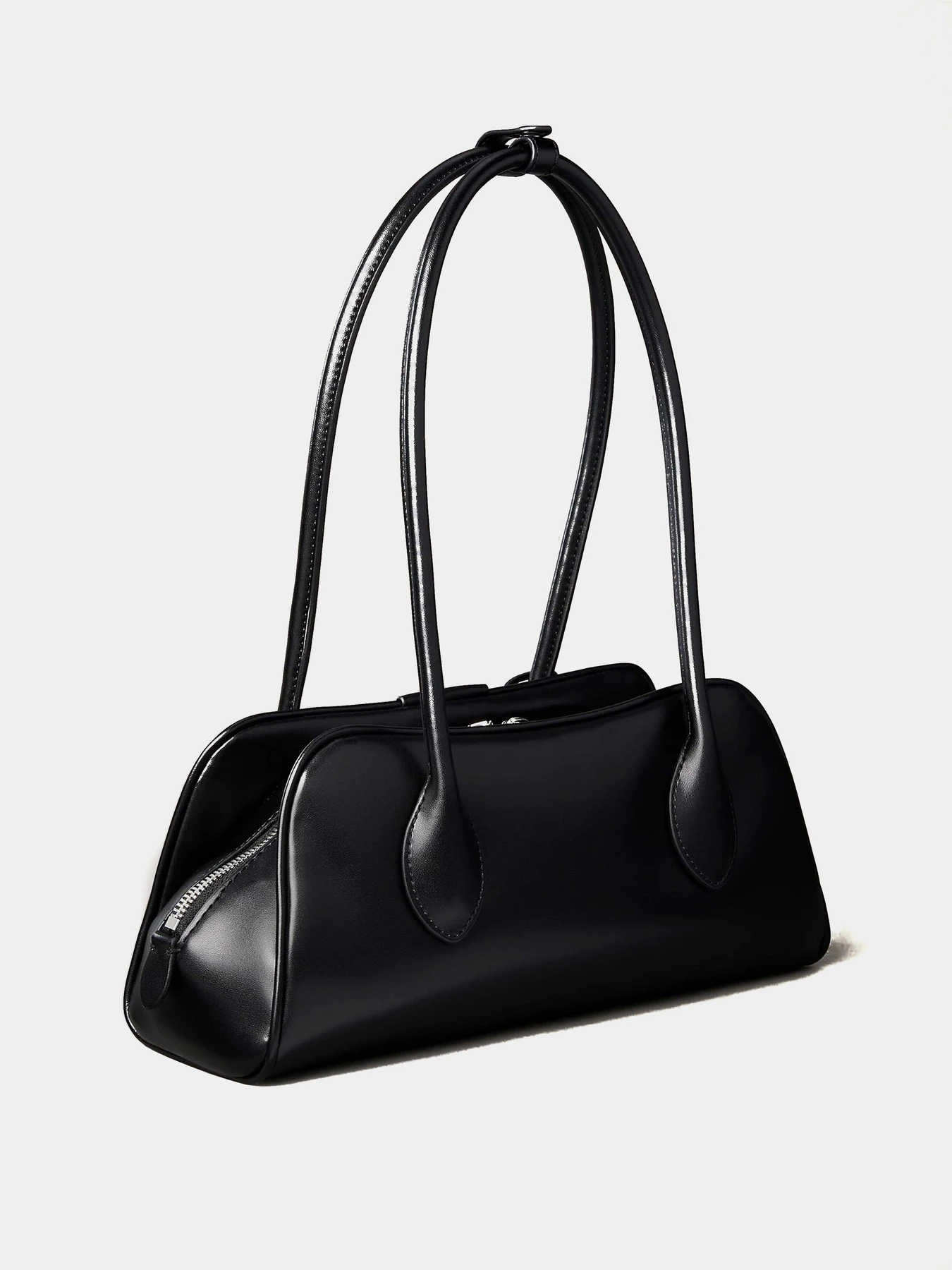 Сумки Calvin Klein MULTI COMPARTMENT SHOULDER BAG модель LV04F3369G-UB1 Сумки Calvin Klein MULTI COMPARTMENT SHOULDER BAG модель LV04F3369G-UB1 Фото