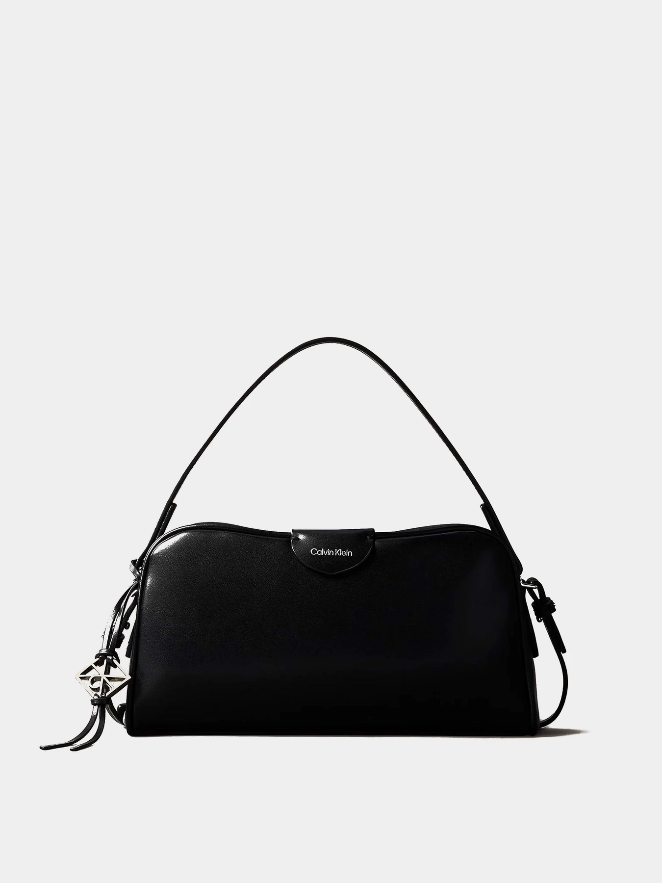 Сумки Calvin Klein MULTI COMPARTMENT CAMERA BAG модель LV04F3370G-UB1 Сумки Calvin Klein MULTI COMPARTMENT CAMERA BAG модель LV04F3370G-UB1 Фото