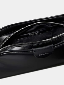 Сумки Calvin Klein MULTI COMPARTMENT CAMERA BAG модель LV04F3370G-UB1 Фото