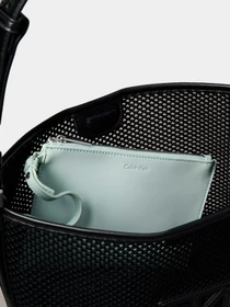 Сумки Calvin Klein EMBLEM MESH BUCKET модель LV04F3423G-UB1 Фото