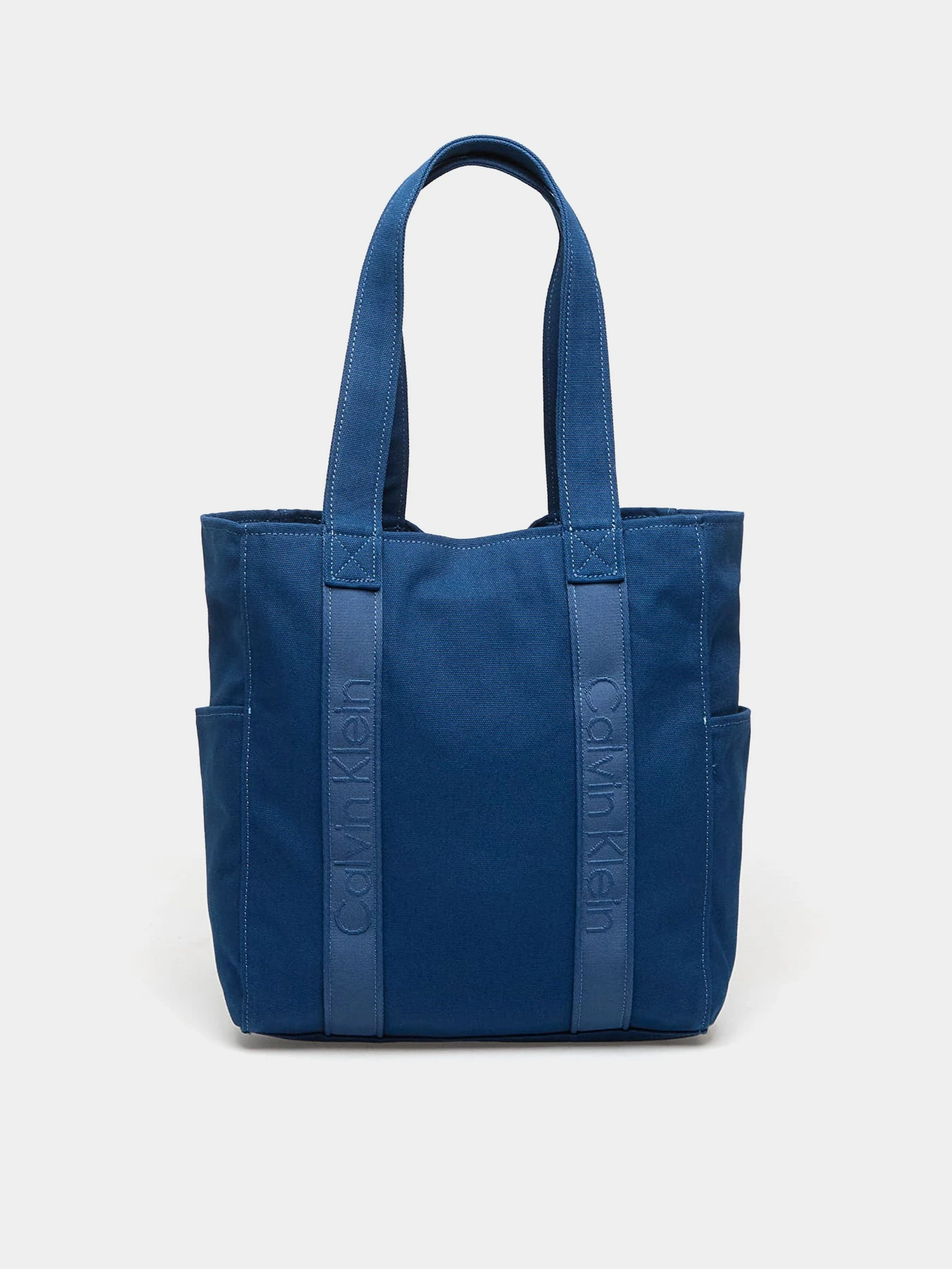 Сумки Calvin Klein WEBBING STRAP CANVAS TOTE модель LV04F3463G-CFA Сумки Calvin Klein WEBBING STRAP CANVAS TOTE модель LV04F3463G-CFA Фото