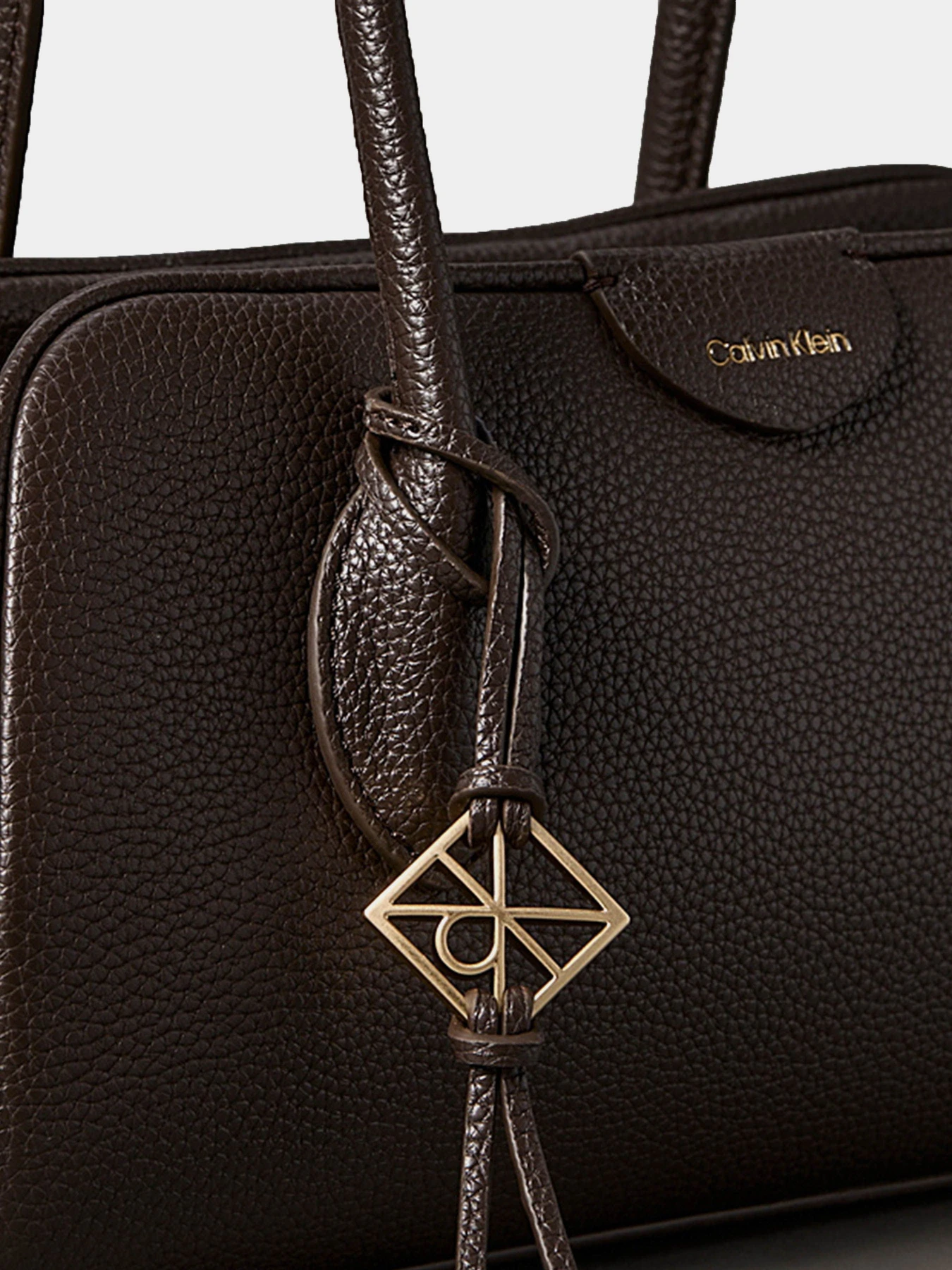 Сумки Calvin Klein модель LV04F3743G-BAL Сумки Calvin Klein модель LV04F3743G-BAL Фото