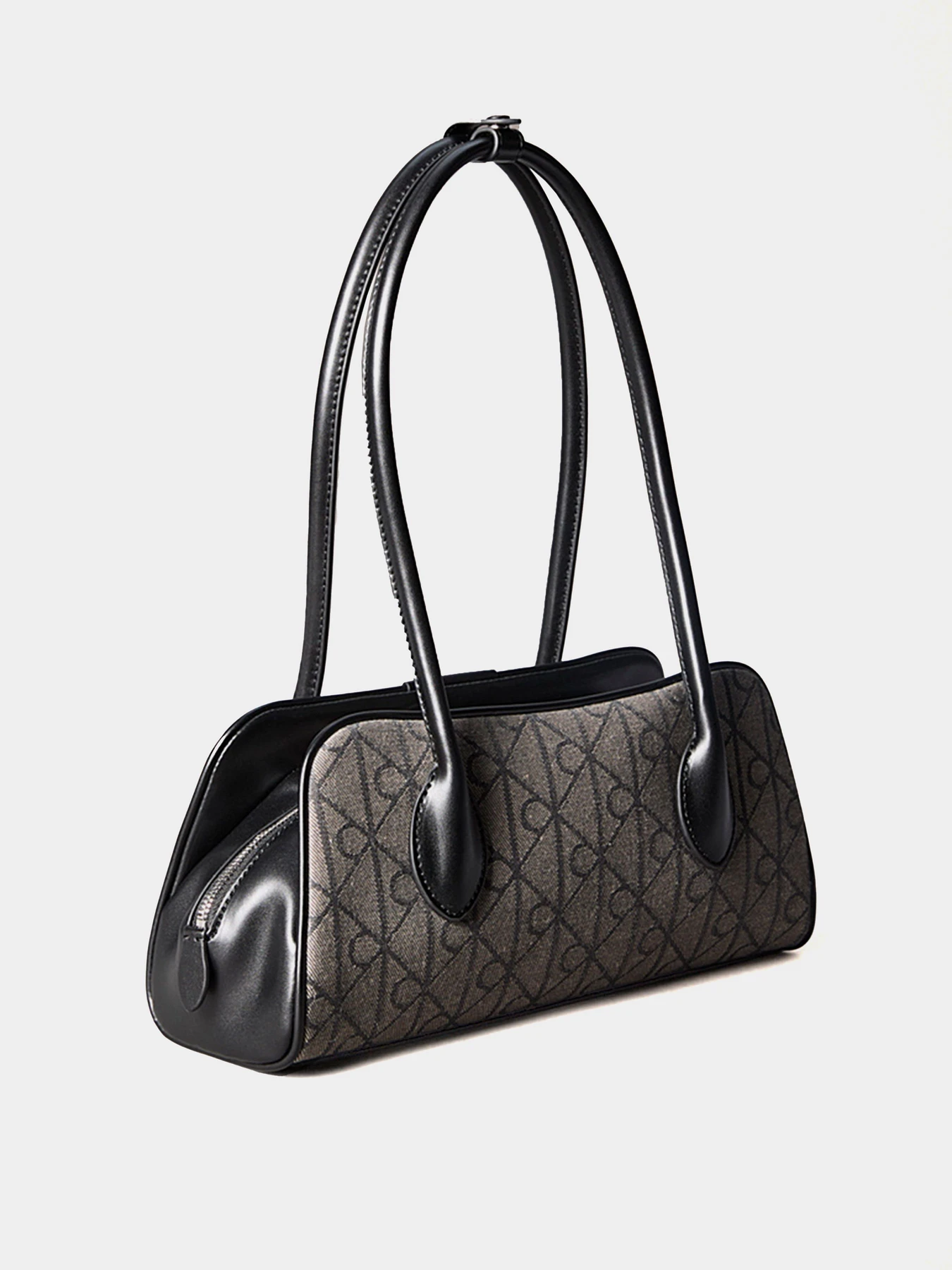 Сумки Calvin Klein модель LV04F3744G-8E3 Сумки Calvin Klein модель LV04F3744G-8E3 Фото