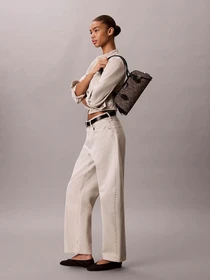 Сумки Calvin Klein модель LV04F3744G-8E3 Фото