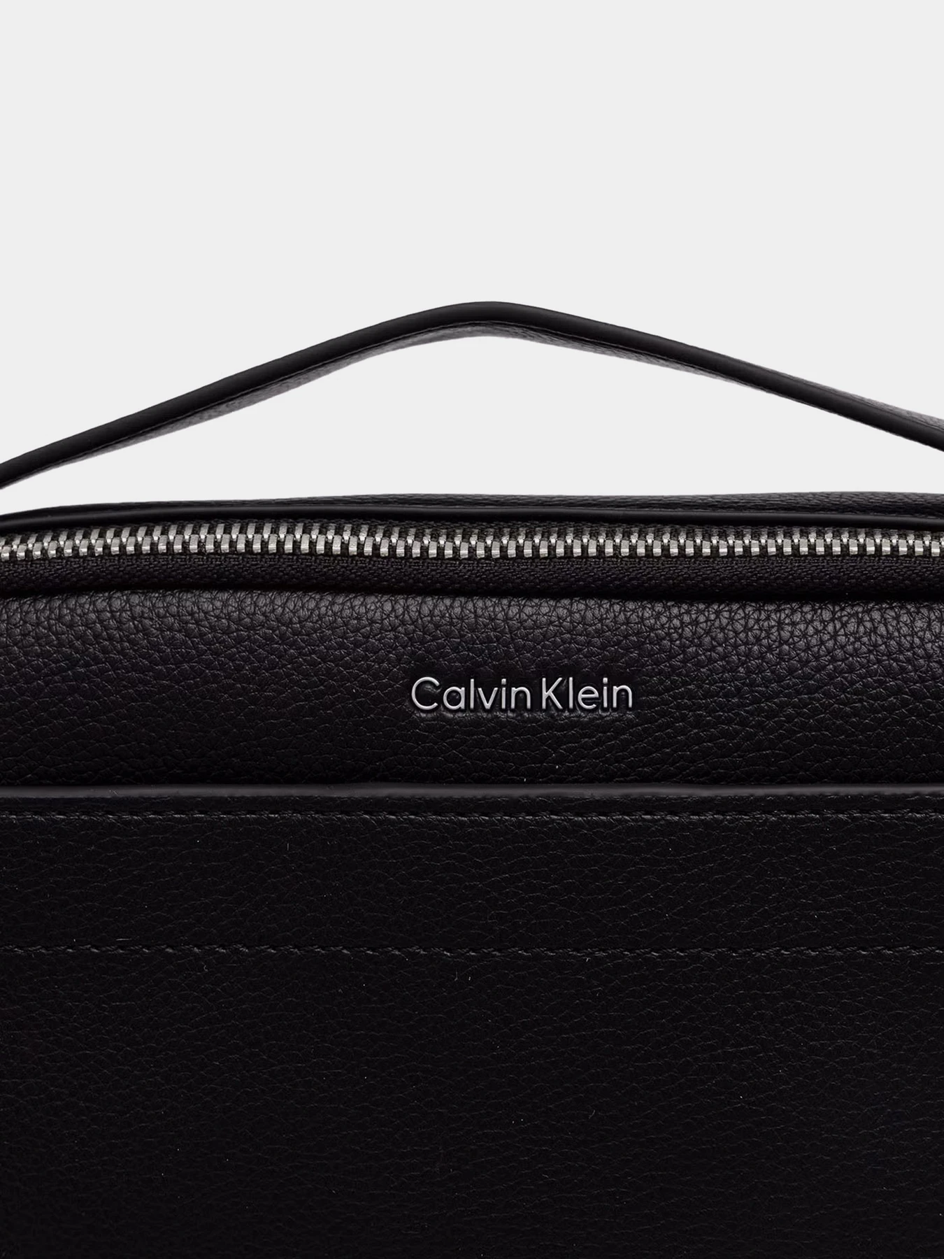 Сумки Calvin Klein модель LV04D3559G-UB1 Сумки Calvin Klein модель LV04D3559G-UB1 Фото