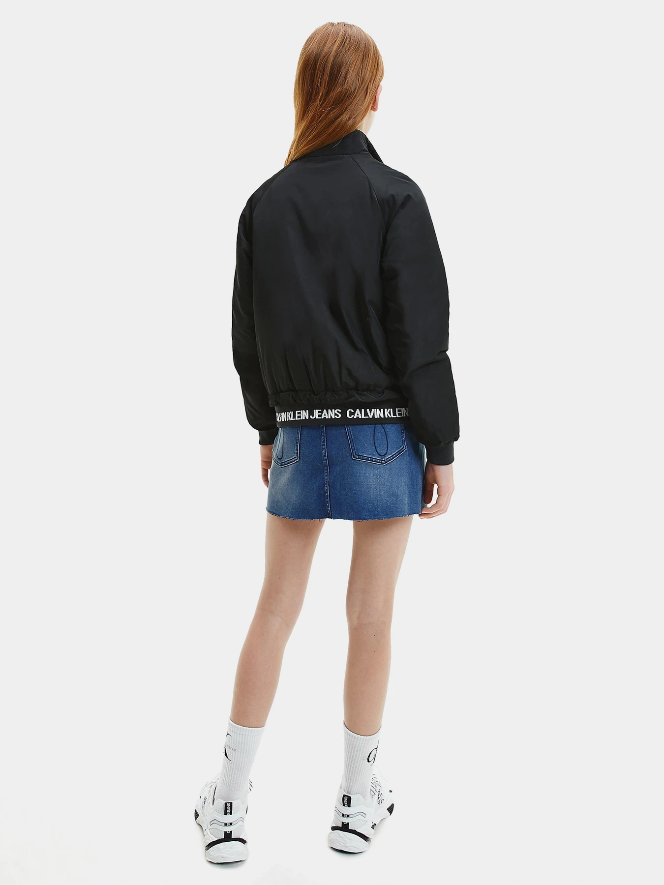 Куртки и дубленки Calvin Klein Logo Rib Light модель IG0IG00780-BEH Куртки и дубленки Calvin Klein Logo Rib Light модель IG0IG00780-BEH Фото