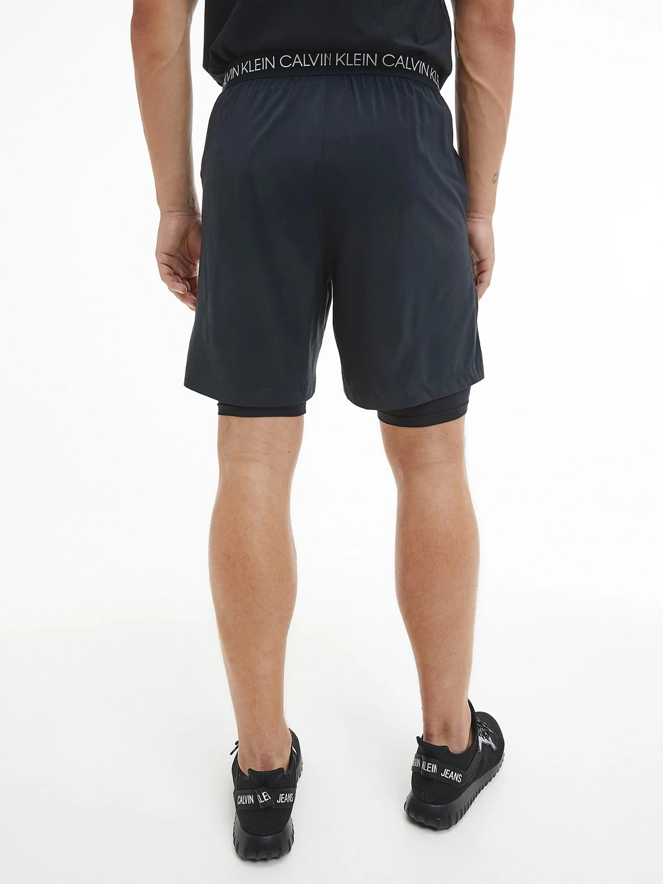 Шорты Calvin Klein модель 00GMF0S813-007 Шорты Calvin Klein модель 00GMF0S813-007 Фото