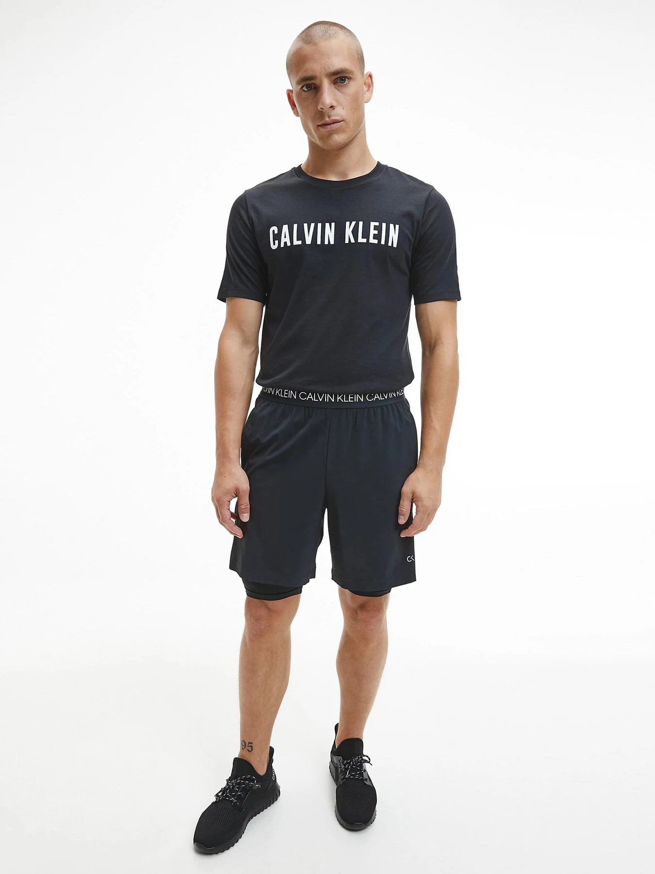 Шорты Calvin Klein модель 00GMF0S813-007 Шорты Calvin Klein модель 00GMF0S813-007 Фото