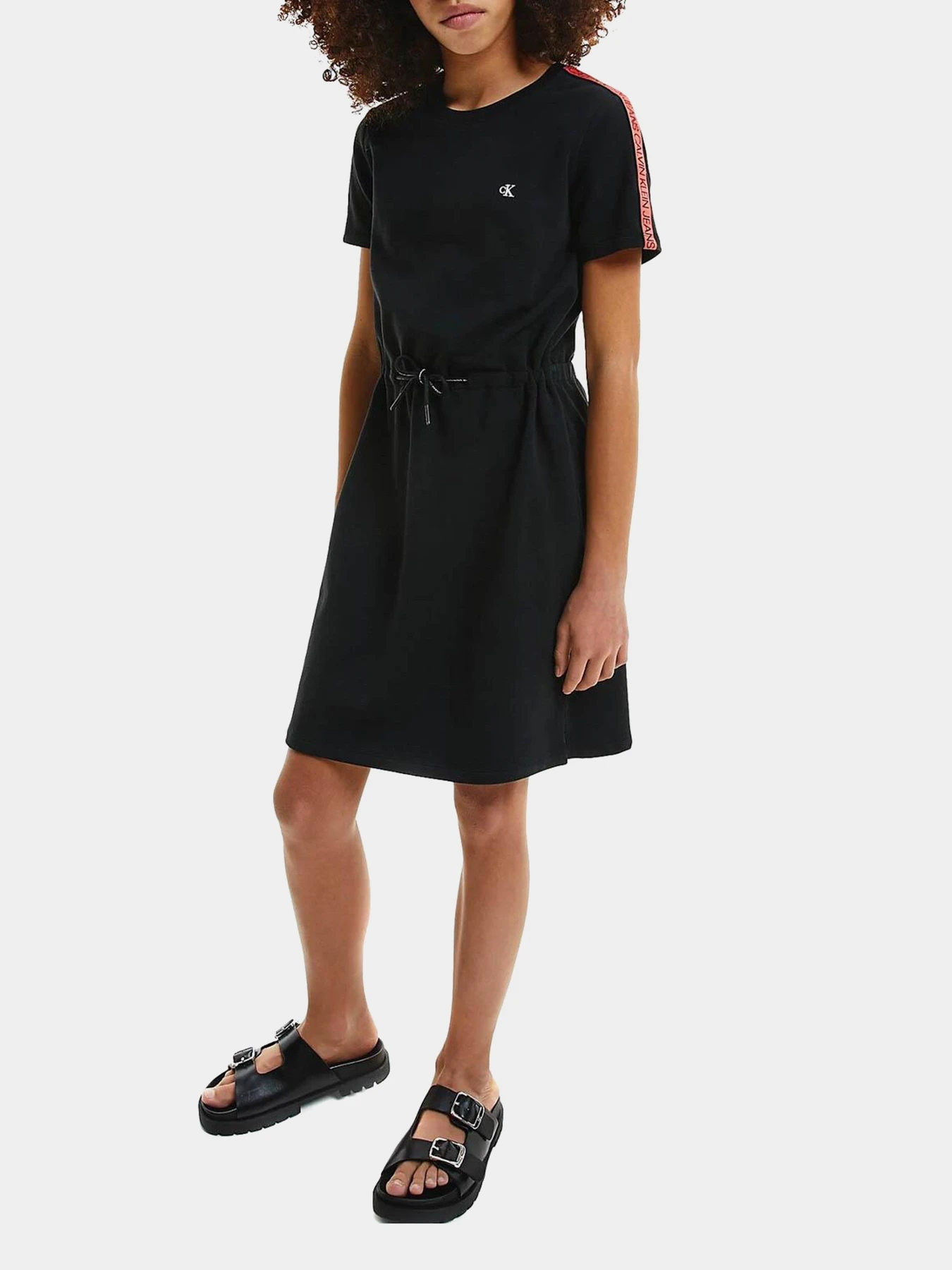 Сукні Calvin Klein Logo Tape модель IG0IG00807-BEH Сукні Calvin Klein Logo Tape модель IG0IG00807-BEH Фото