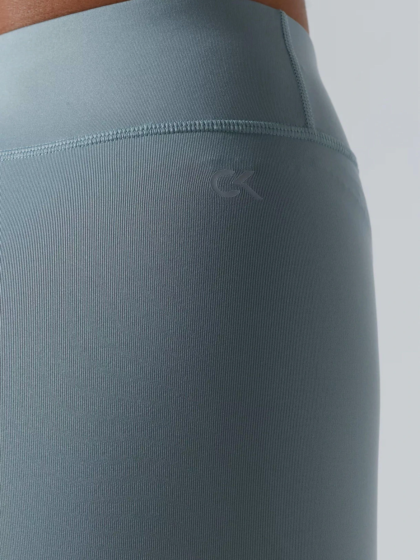 Брюки Calvin Klein модель 00GWF0L637-314 Брюки Calvin Klein модель 00GWF0L637-314 Фото