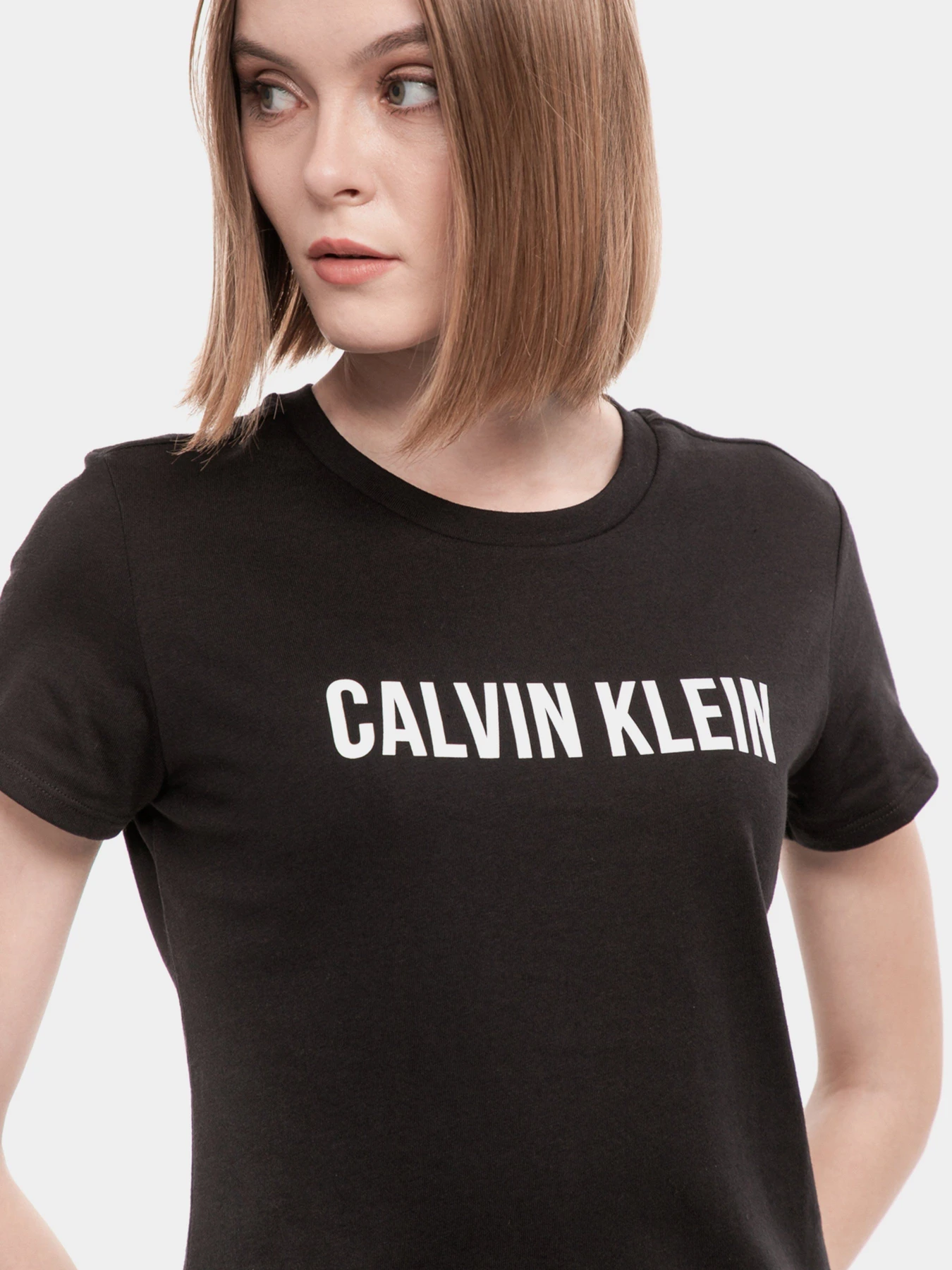 Футболки и поло Calvin Klein модель 00GWF0K141-007 Футболки и поло Calvin Klein модель 00GWF0K141-007 Фото