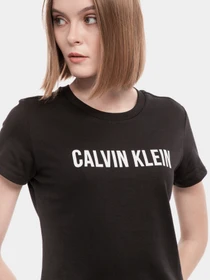 Футболки и поло Calvin Klein модель 00GWF0K141-007 Фото