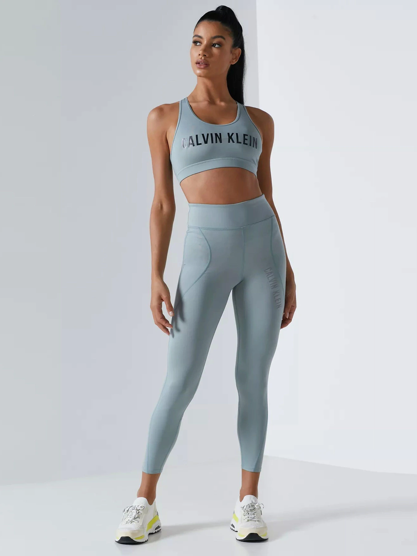 Брюки Calvin Klein модель 00GWS1L657-314 Фото
