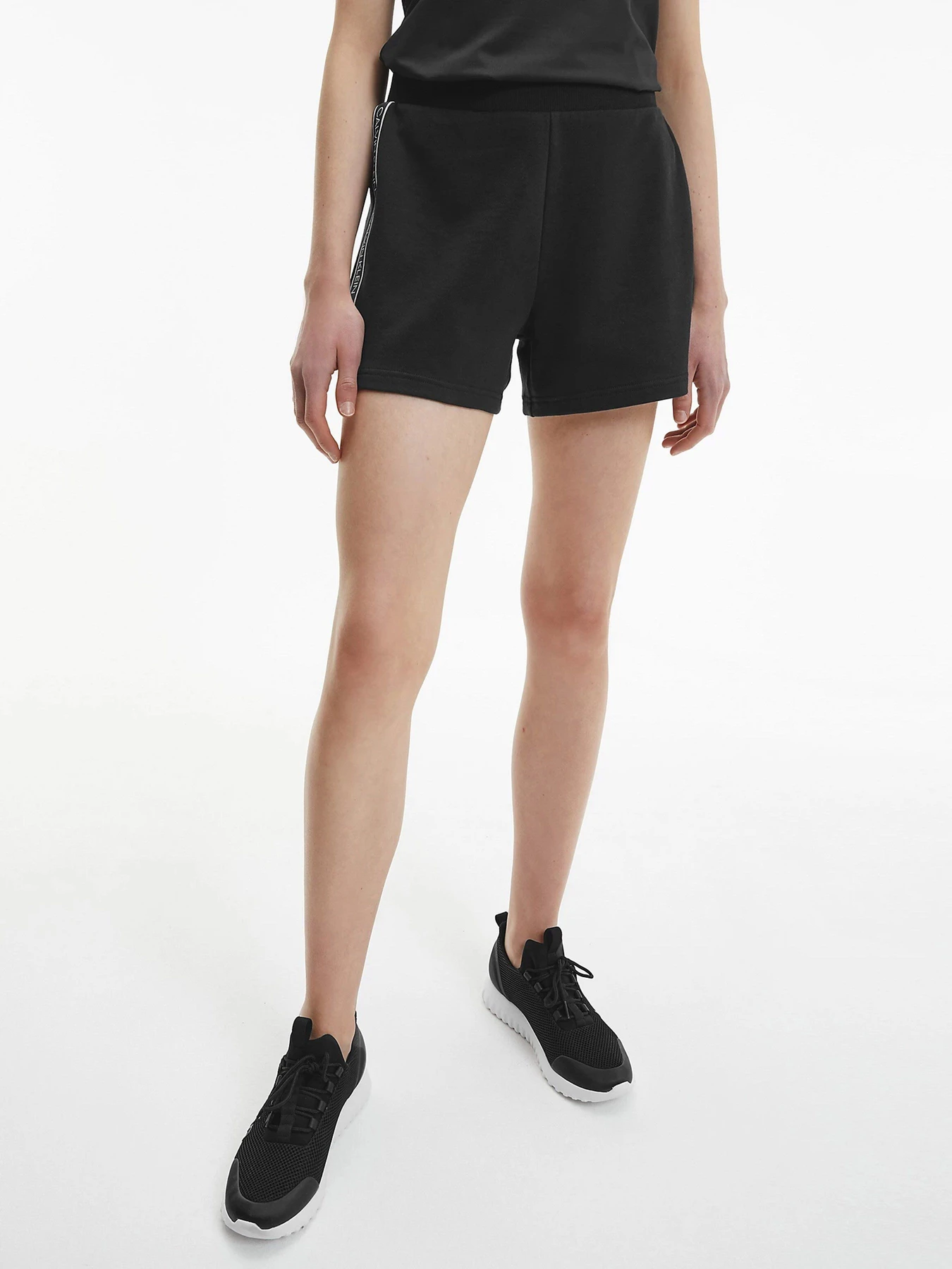 Шорты Calvin Klein Swimwear модель 00GWS1S895-007 Шорты Calvin Klein Swimwear модель 00GWS1S895-007 Фото