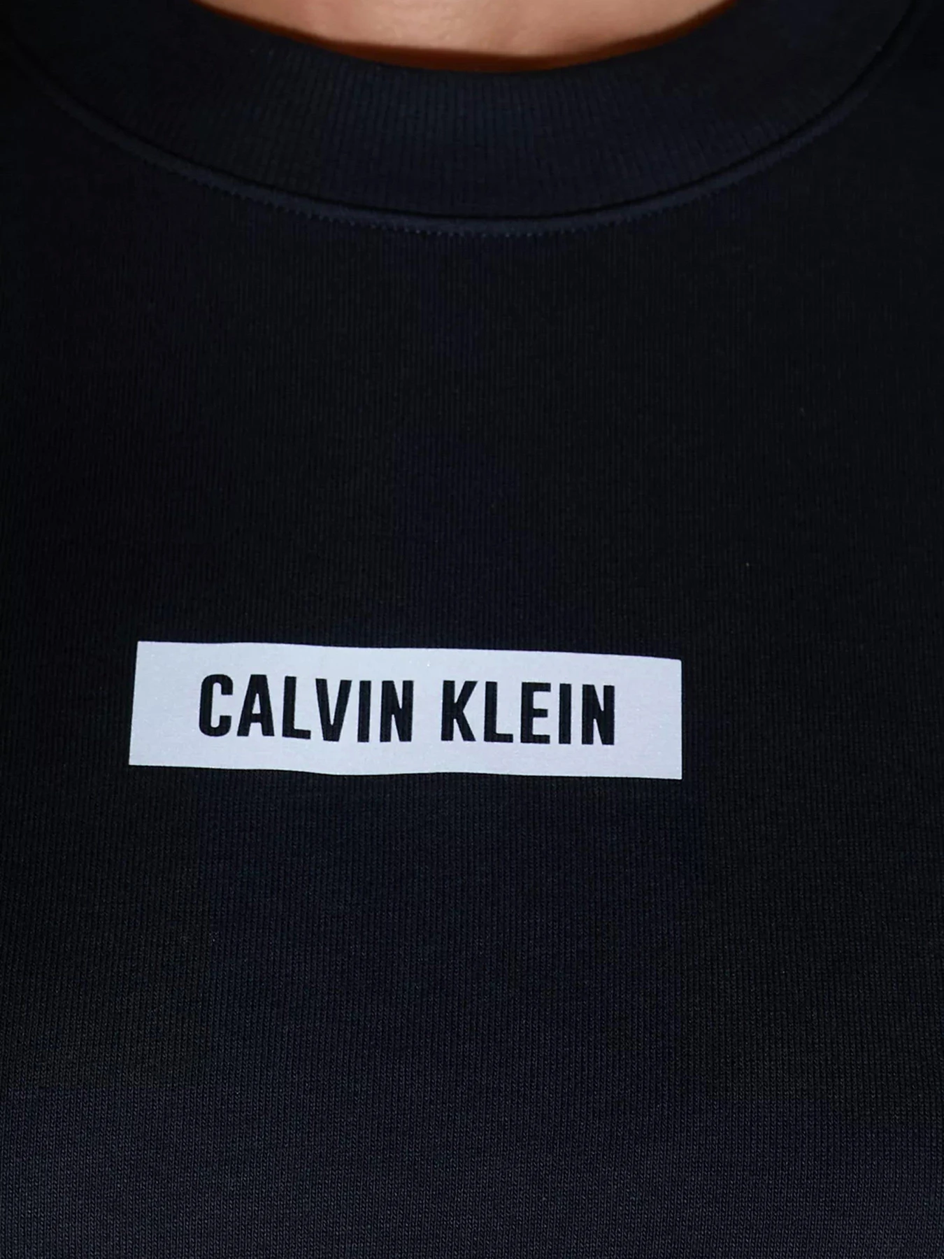 Худи и свитшоты Calvin Klein модель 00GWS1W302-007 Худи и свитшоты Calvin Klein модель 00GWS1W302-007 Фото