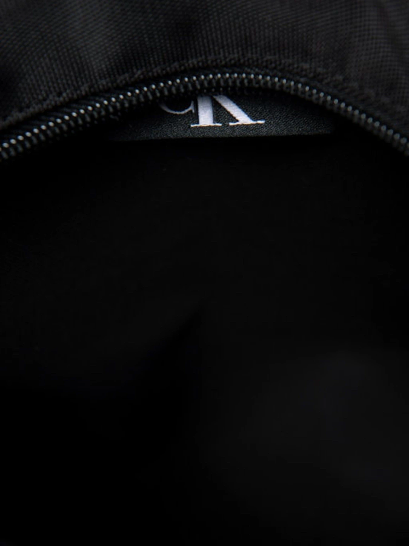 Сумки Calvin Klein модель K50K506347_BDS0 Сумки Calvin Klein модель K50K506347_BDS0 Фото
