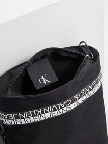 Сумки Calvin Klein модель K50K506539_BDS0 Фото