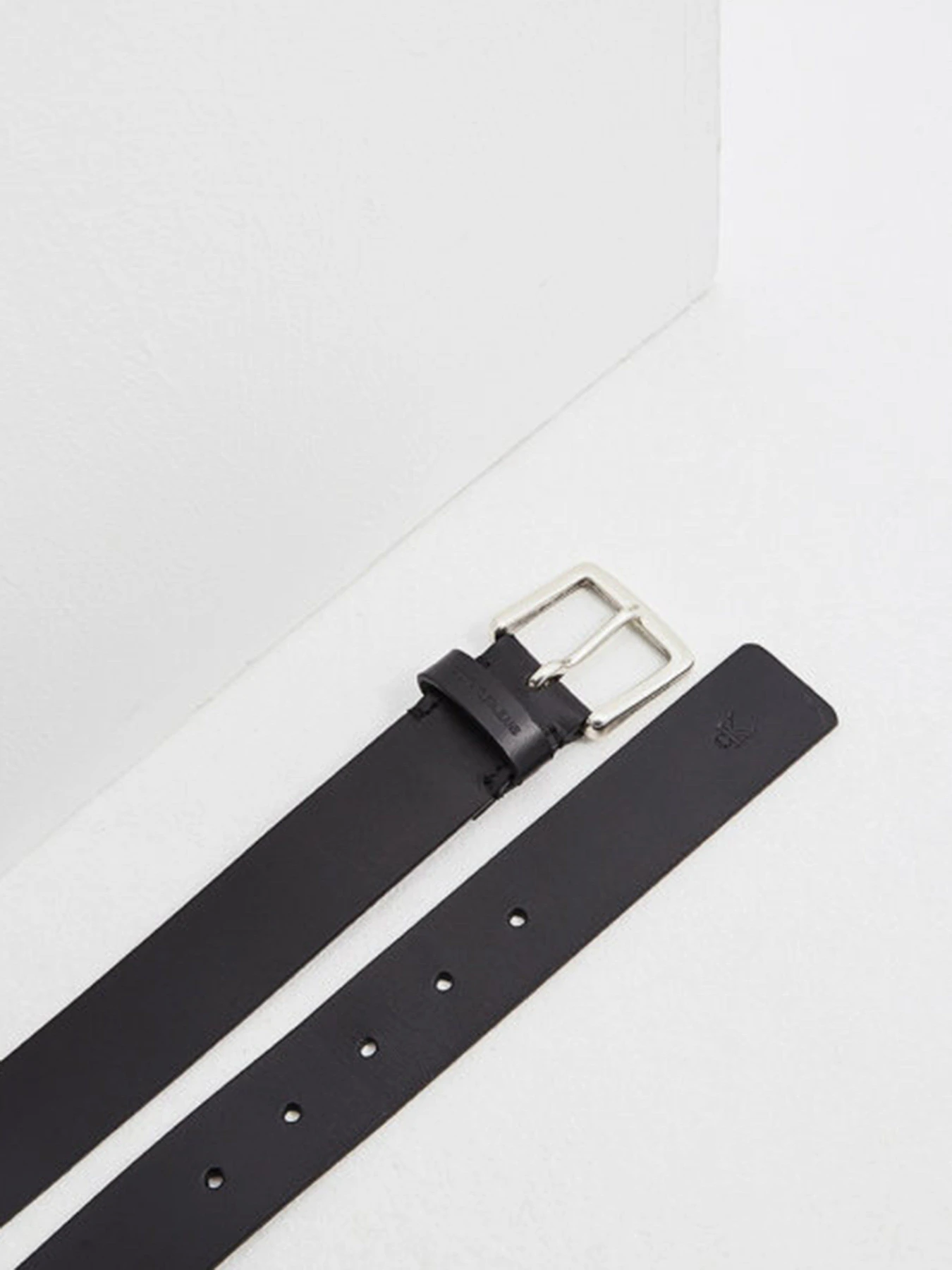 Ремни Calvin Klein модель K50K506885_BDS0 Фото