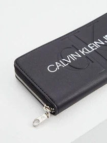 Кошельки Calvin Klein модель K60K607634_BDS0 Фото
