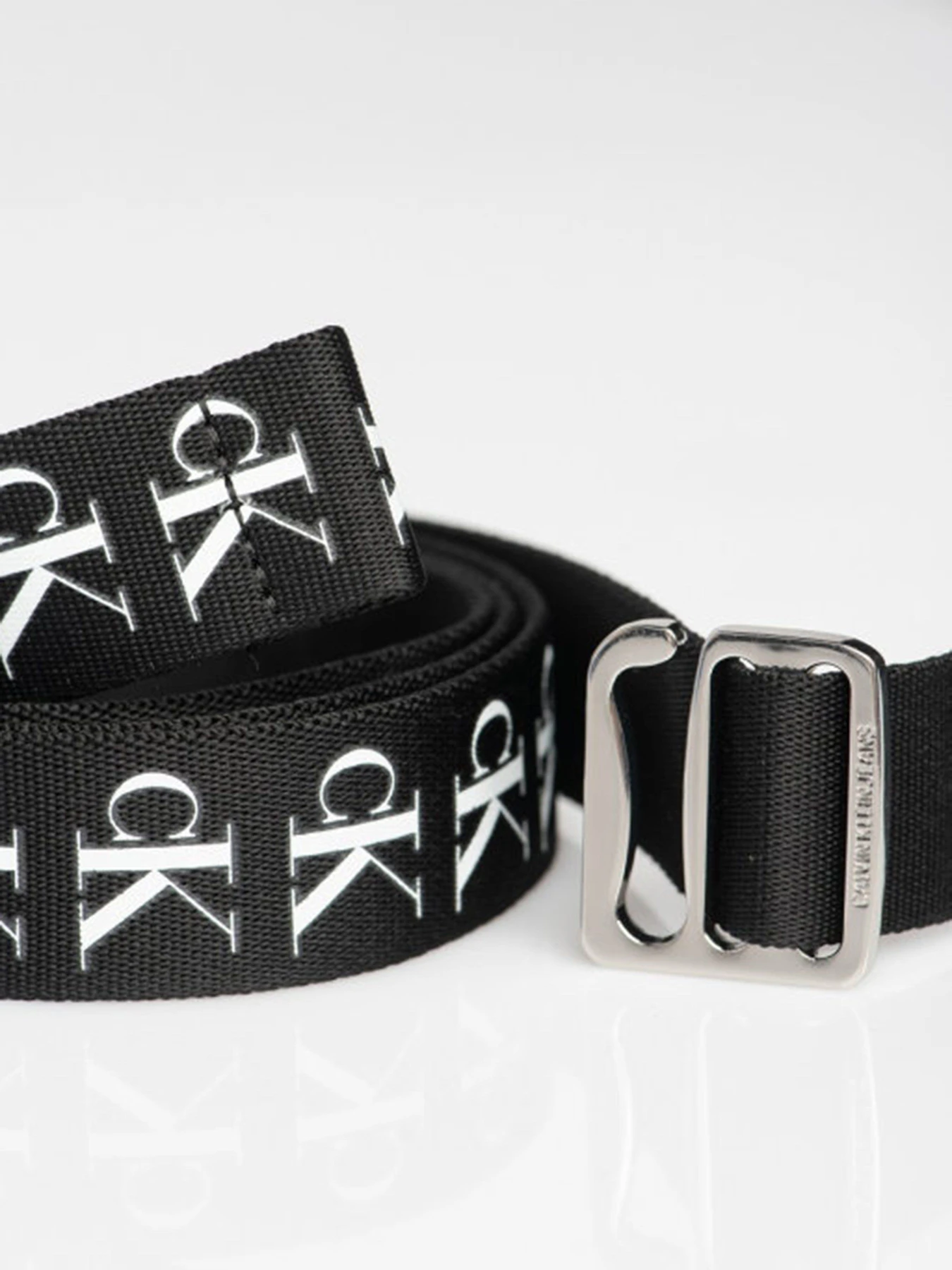 Ремни Calvin Klein модель K60K607742_BDS0 Фото