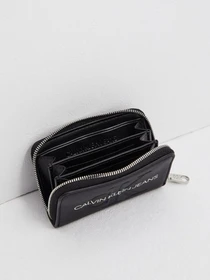 Гаманці Calvin Klein модель K60K608007_BDS0 Фото