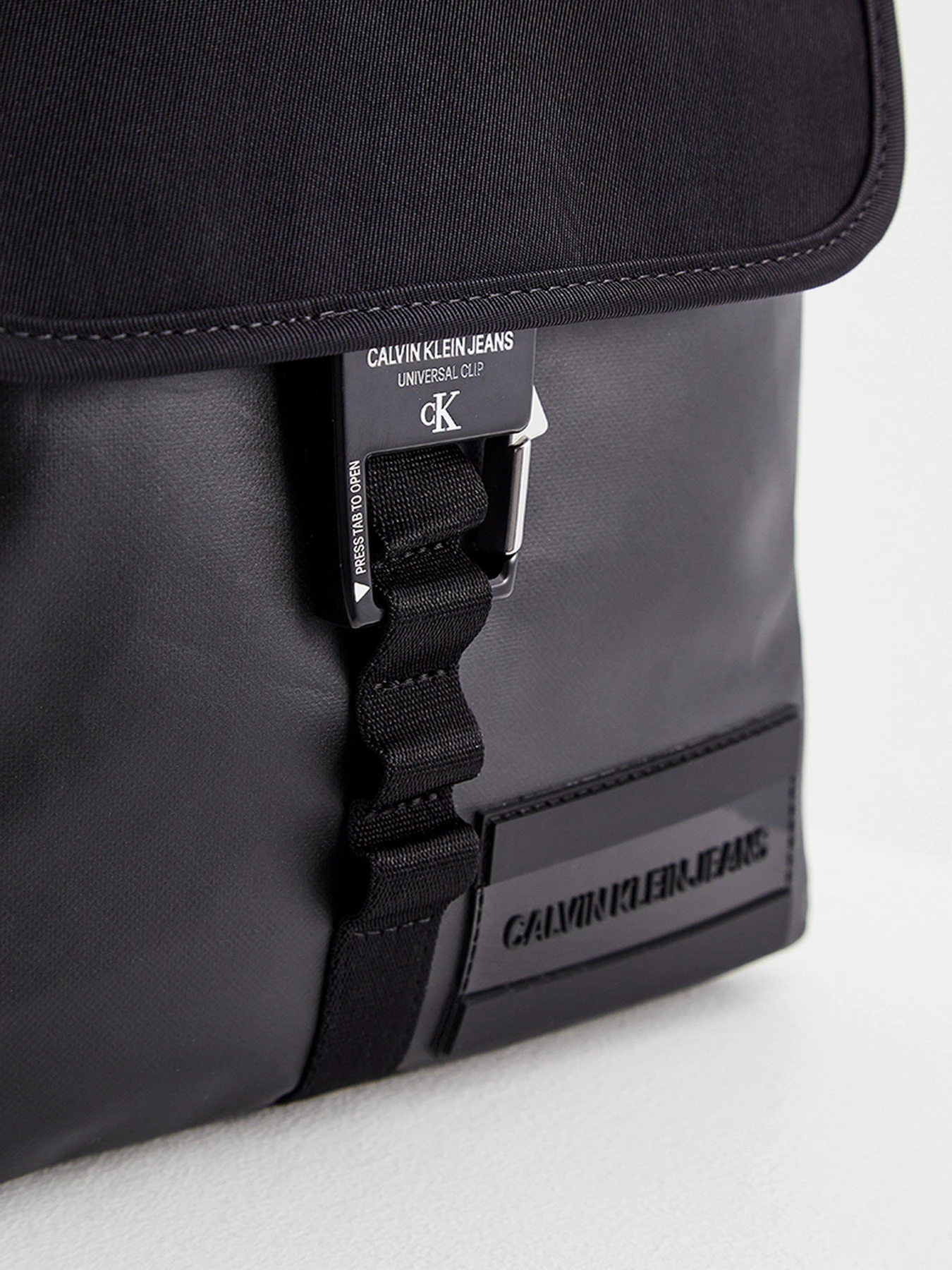 Сумки Calvin Klein модель K50K506359_BDS0 Фото