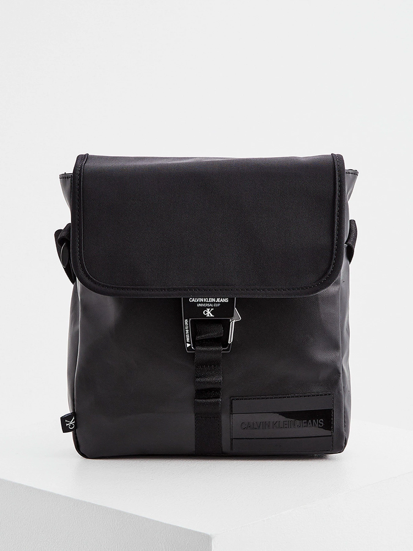 Сумки Calvin Klein модель K50K506359_BDS0 Фото