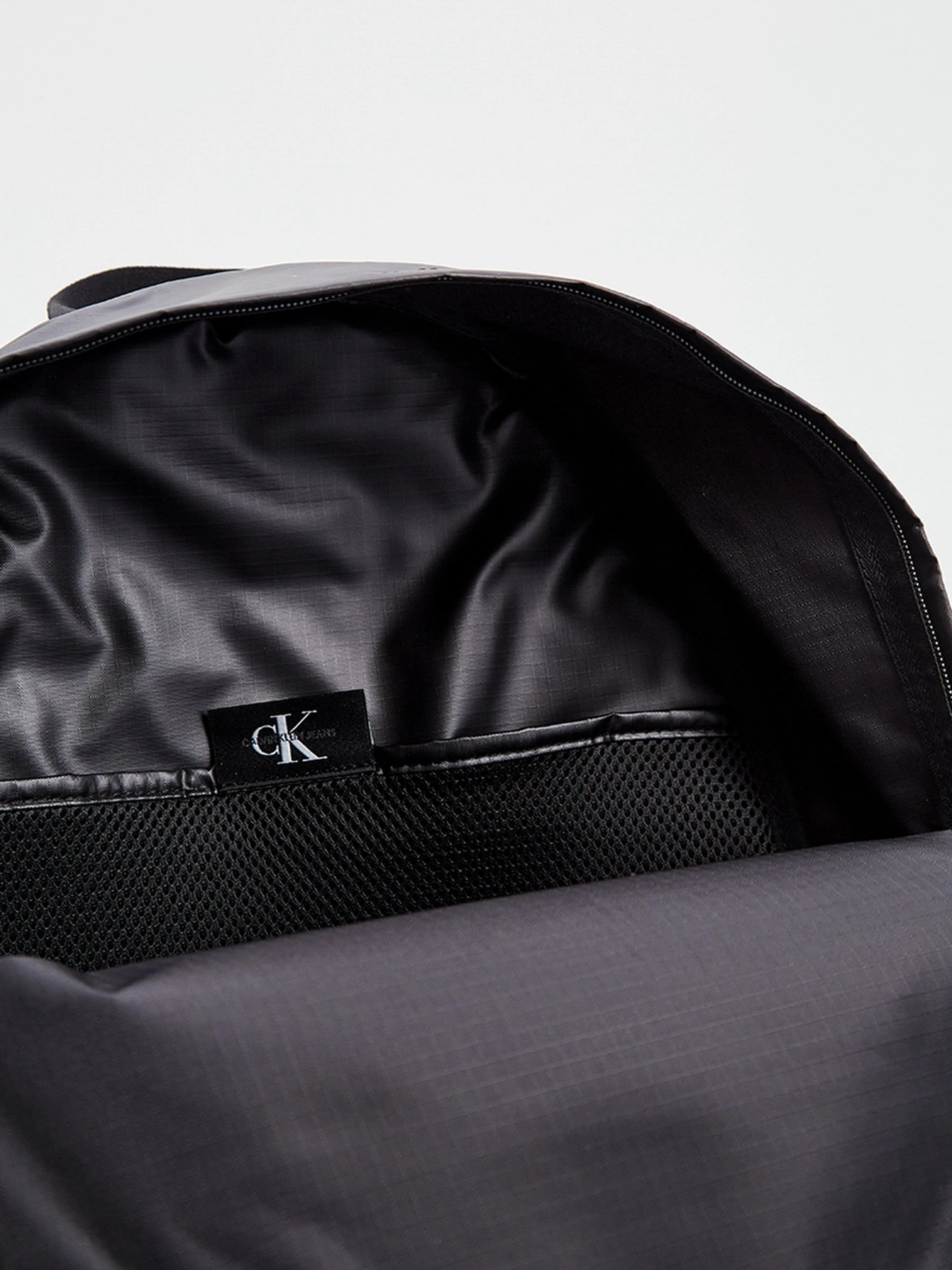 Рюкзаки Calvin Klein Campus BP модель K50K506639_BDS0 Фото