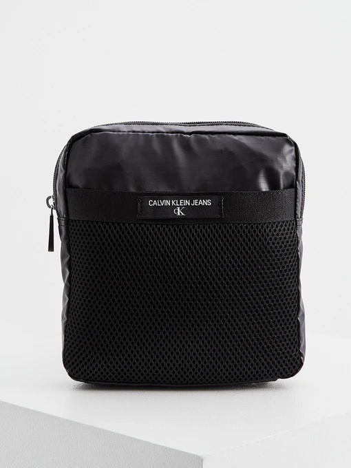 Сумки Calvin Klein модель K50K506641_BDS0 Фото