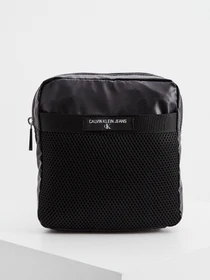 Сумки Calvin Klein модель K50K506641_BDS0 Фото