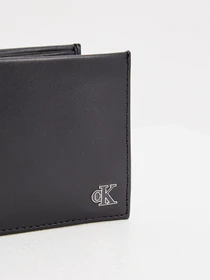 Гаманці Calvin Klein модель K50K506795_BDS0 Фото