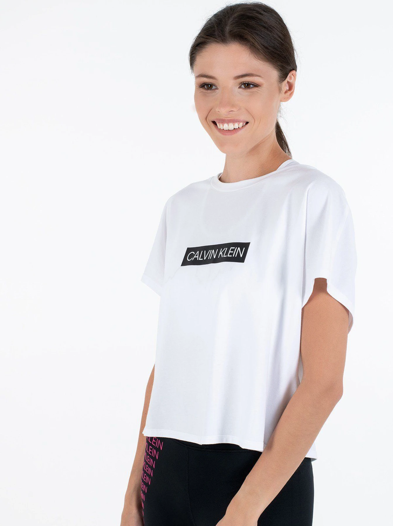 Футболки и поло Calvin Klein модель 00GWT0K126-100 Футболки и поло Calvin Klein модель 00GWT0K126-100 Фото