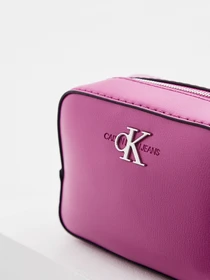 Сумки Calvin Klein модель K60K607485_VIB0 Фото