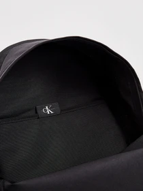 Рюкзаки Calvin Klein Round BP40 модель K60K607576_BDS0 Фото