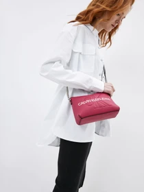 Сумки Calvin Klein модель K60K607858_XAP0 Фото