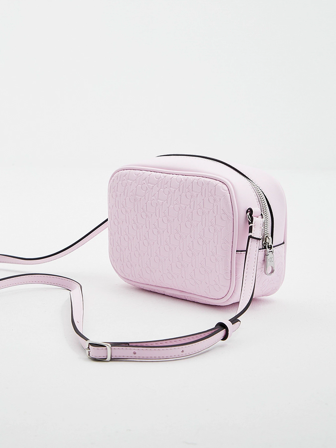 Сумки Calvin Klein модель K60K608141_TN90 Сумки Calvin Klein модель K60K608141_TN90 Фото