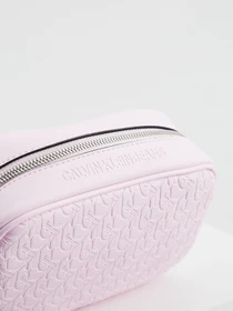 Сумки Calvin Klein модель K60K608141_TN90 Фото