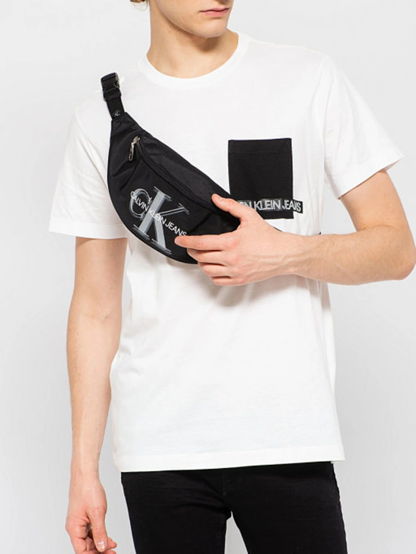 Сумки Calvin Klein модель K50K506130_BDS0 Сумки Calvin Klein модель K50K506130_BDS0 Фото