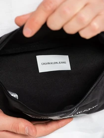 Сумки Calvin Klein модель K50K506130_BDS0 Фото