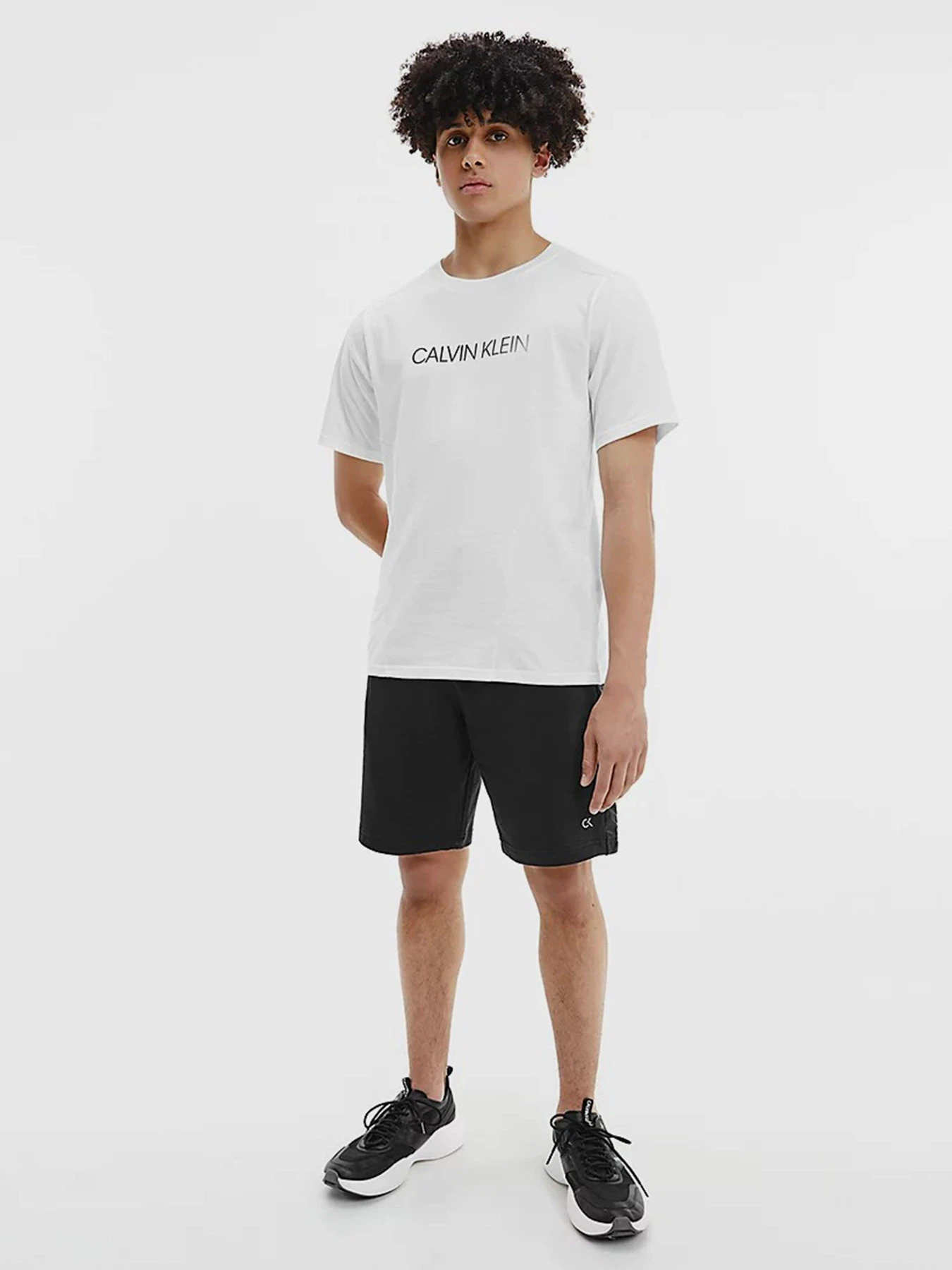 Брюки Calvin Klein модель 00GMT1S858-007 Брюки Calvin Klein модель 00GMT1S858-007 Фото
