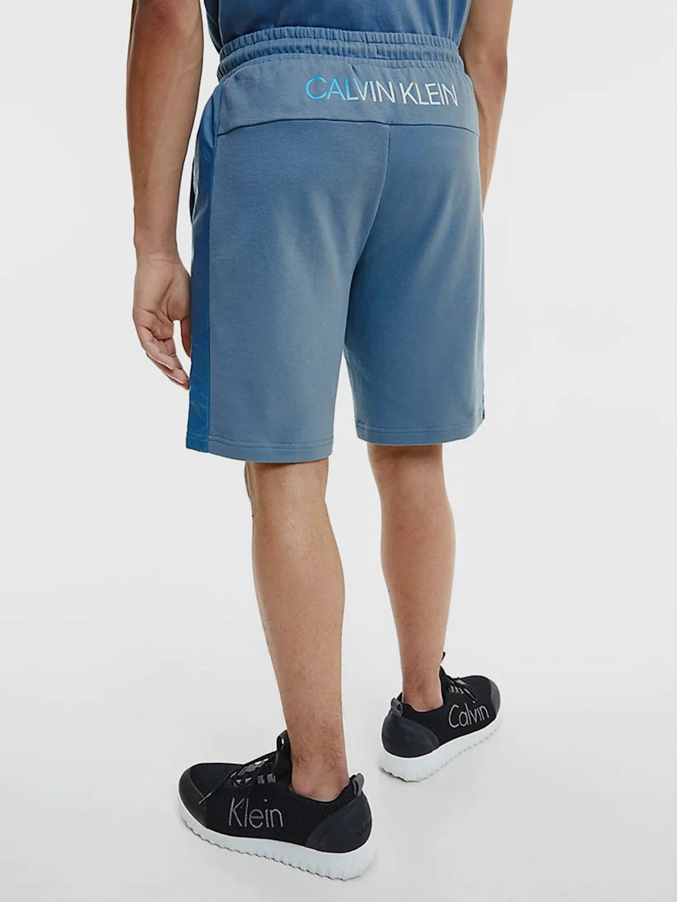Брюки Calvin Klein модель 00GMT1S858-406 Брюки Calvin Klein модель 00GMT1S858-406 Фото