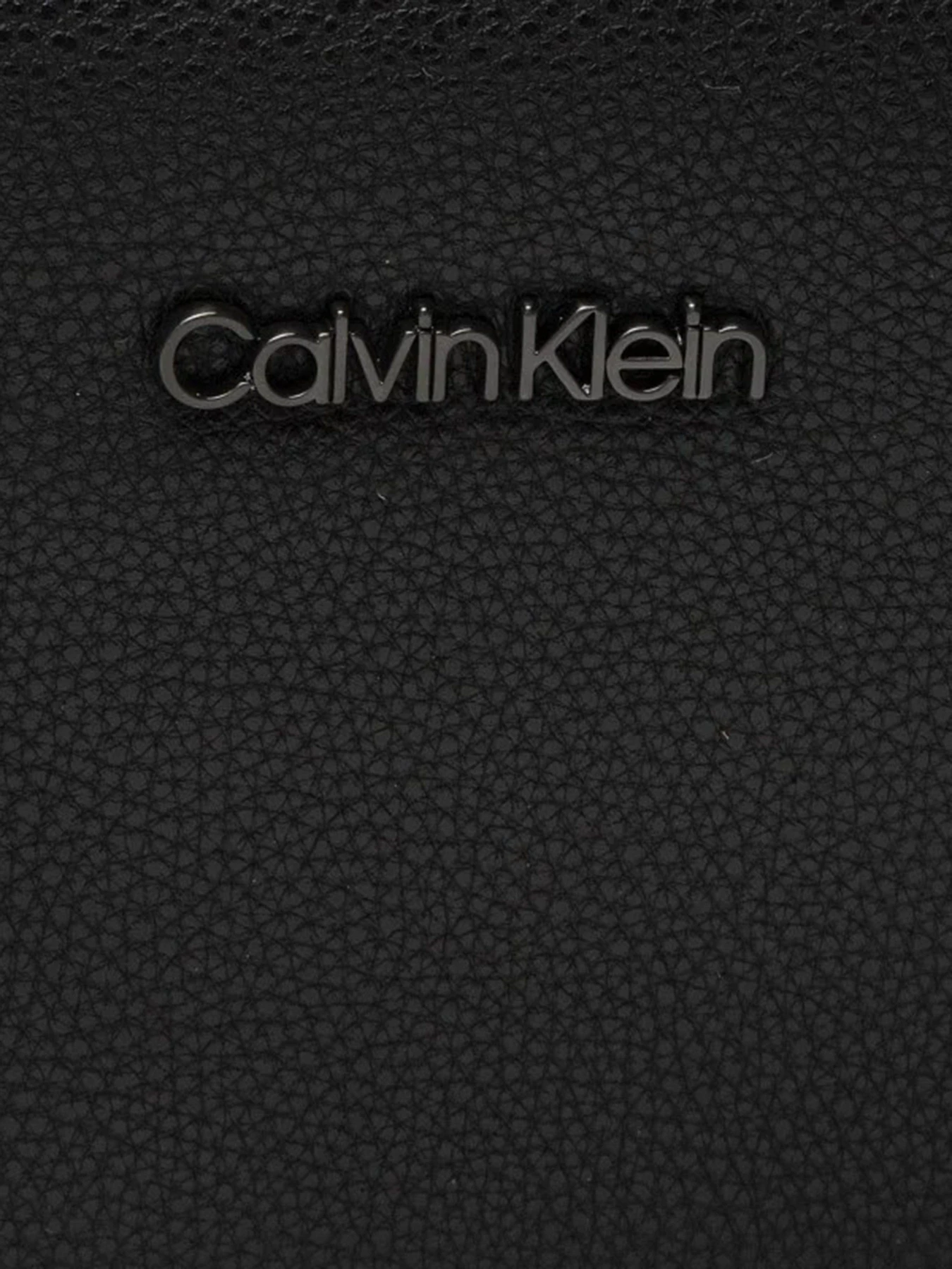 Сумки Calvin Klein модель K50K506312_BAX Сумки Calvin Klein модель K50K506312_BAX Фото