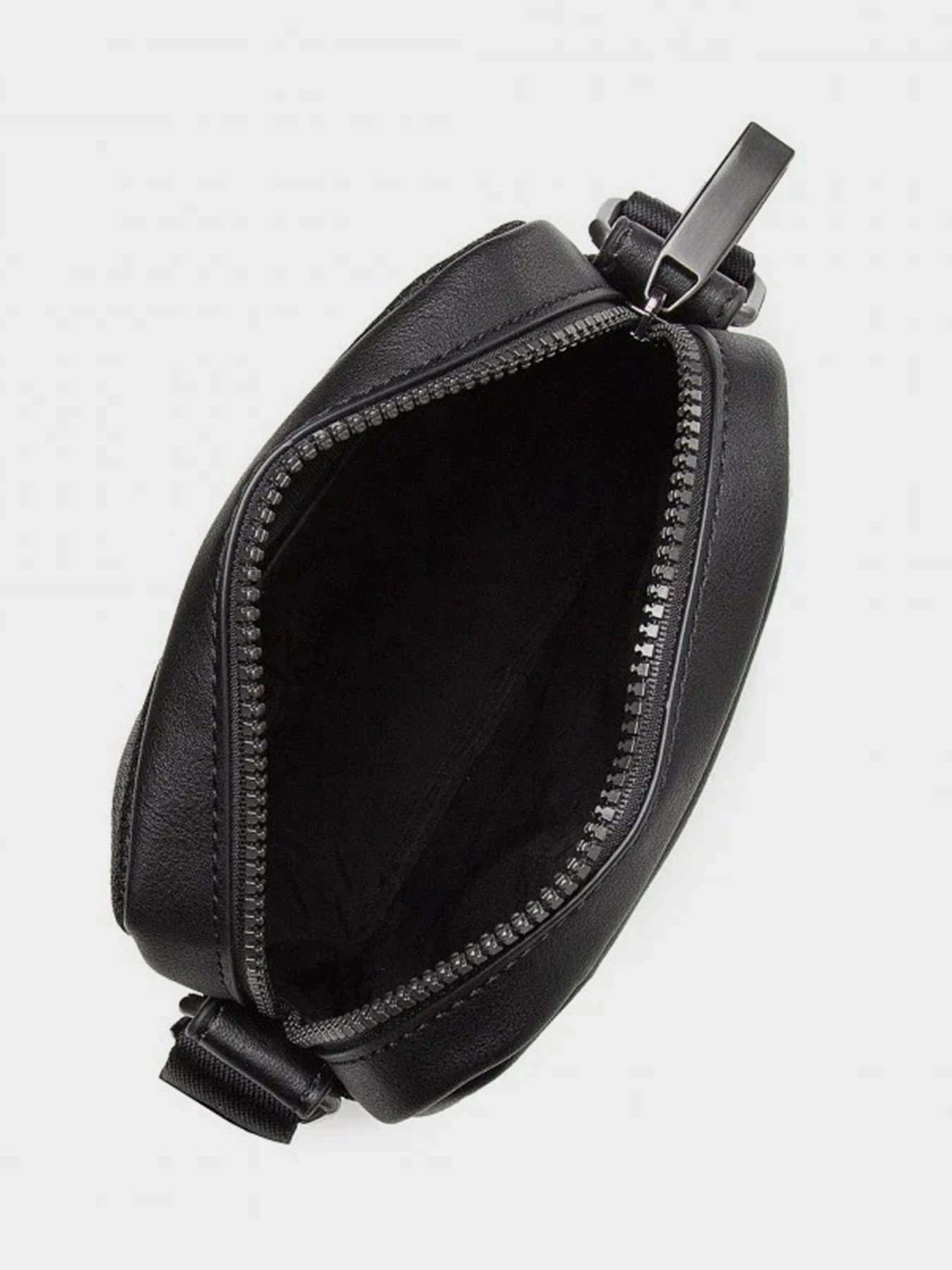 Сумки Calvin Klein модель K50K506975_BAX Фото