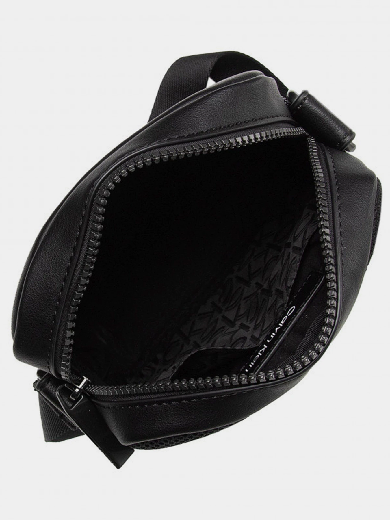 Сумки Calvin Klein модель K50K506975_PA3 Сумки Calvin Klein модель K50K506975_PA3 Фото