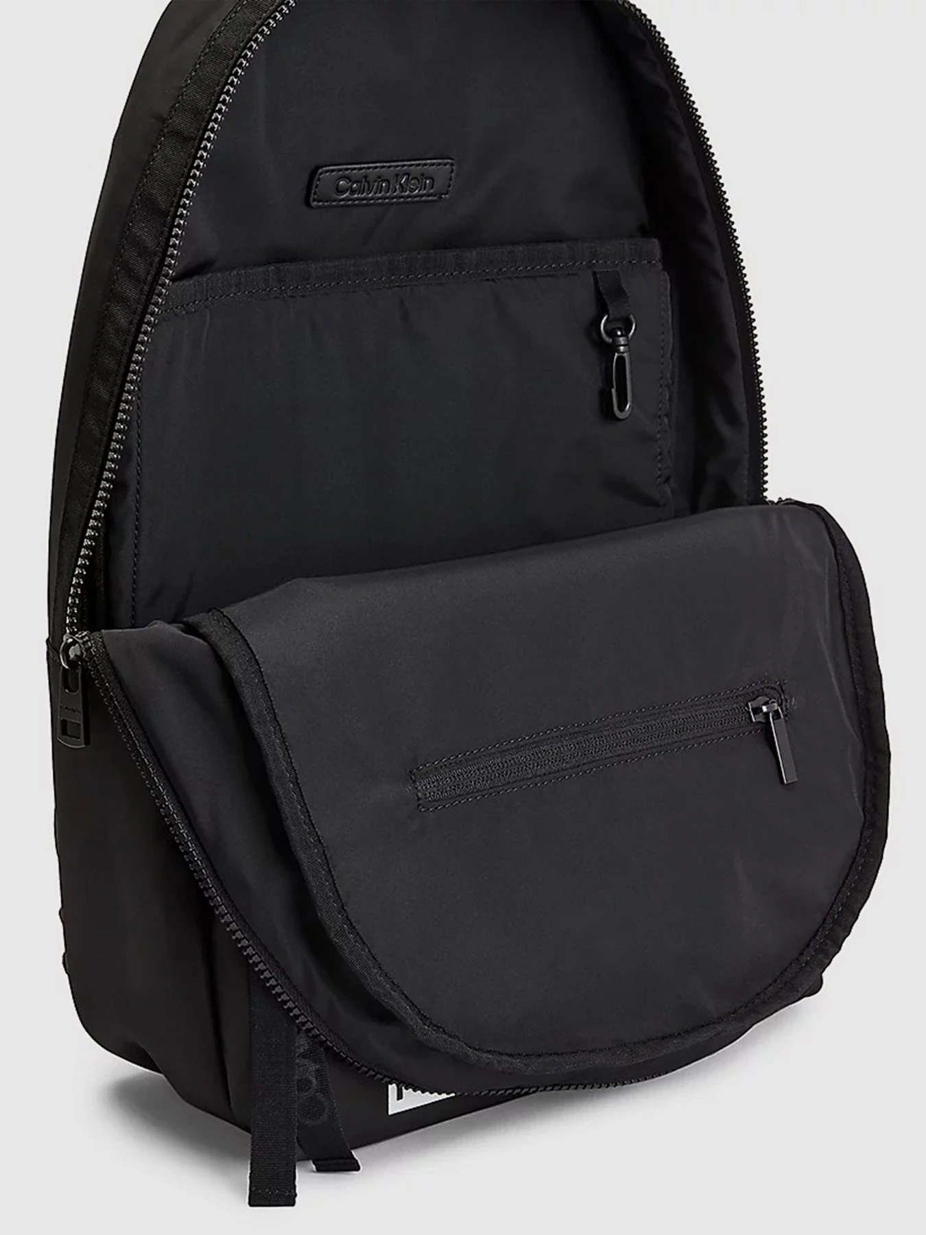 Рюкзаки Calvin Klein Campus BP модель K50K506979_BAX Рюкзаки Calvin Klein Campus BP модель K50K506979_BAX Фото