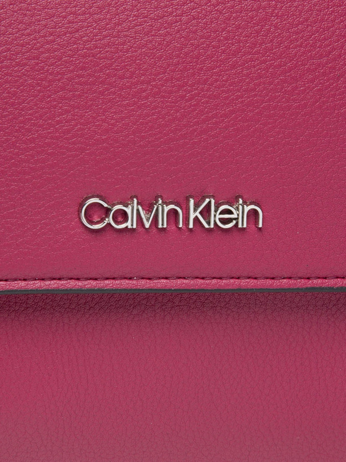 Сумки Calvin Klein модель K60K608170_XAP Сумки Calvin Klein модель K60K608170_XAP Фото