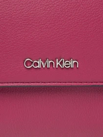 Сумки Calvin Klein модель K60K608170_XAP Фото